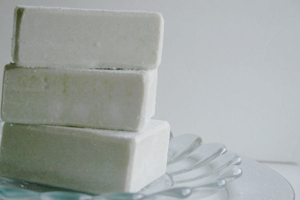 Peppermint Eucalyptus Shampoo Bar with Horsetail